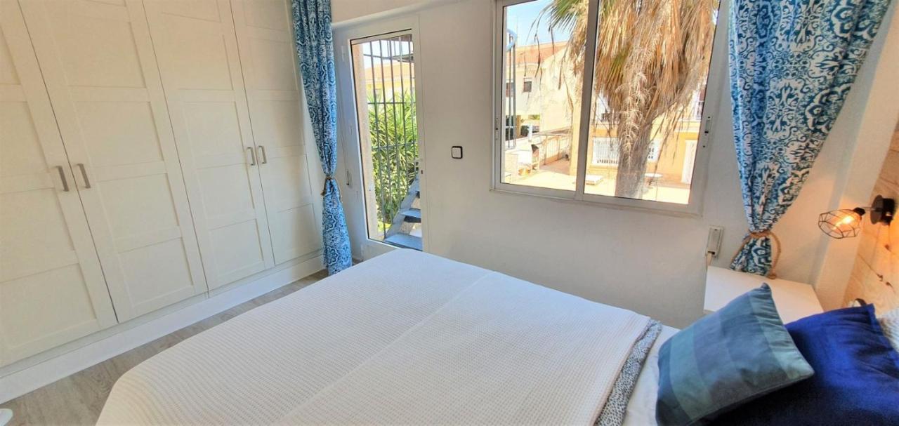 Przytulny Apartament 100M Od Plazy Torrevieja Kültér fotó