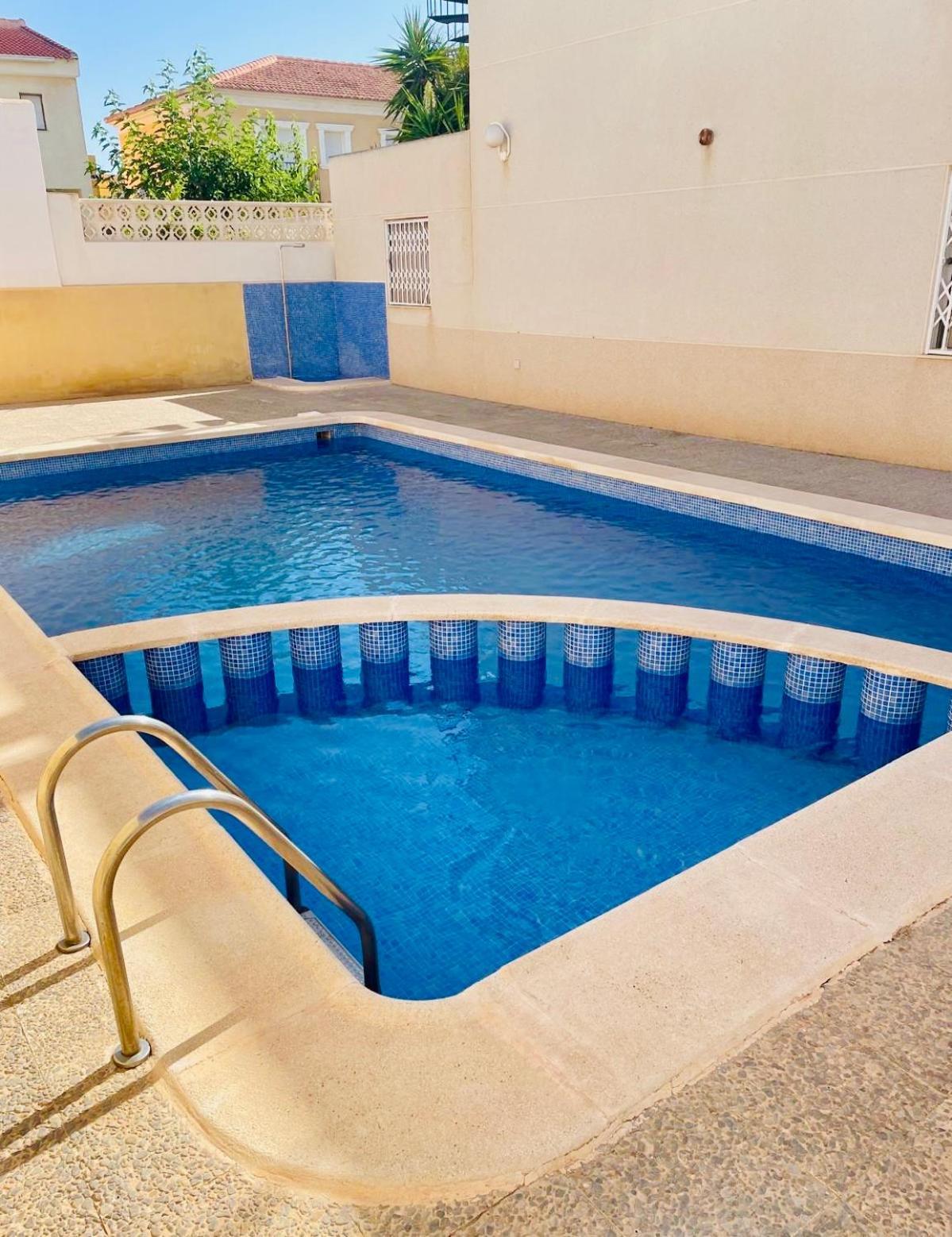 Przytulny Apartament 100M Od Plazy Torrevieja Kültér fotó