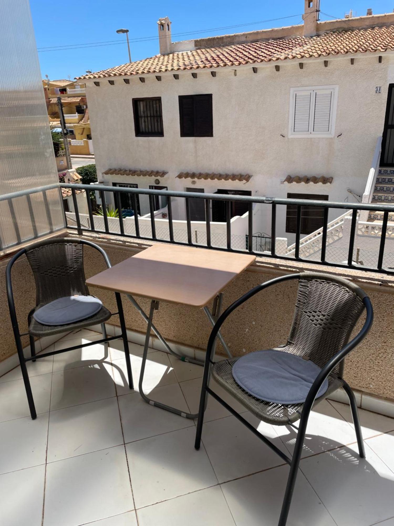 Przytulny Apartament 100M Od Plazy Torrevieja Kültér fotó
