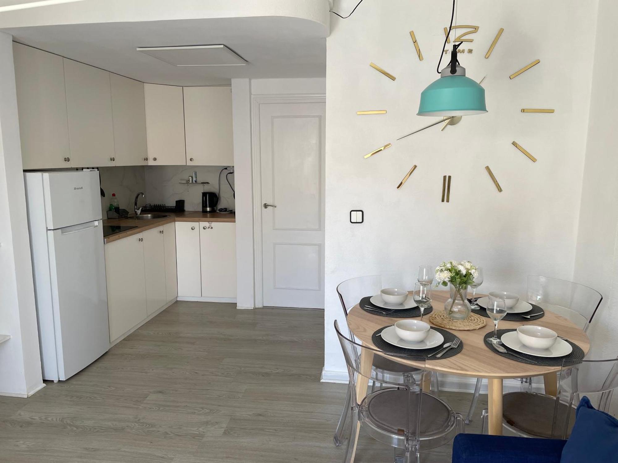 Przytulny Apartament 100M Od Plazy Torrevieja Kültér fotó