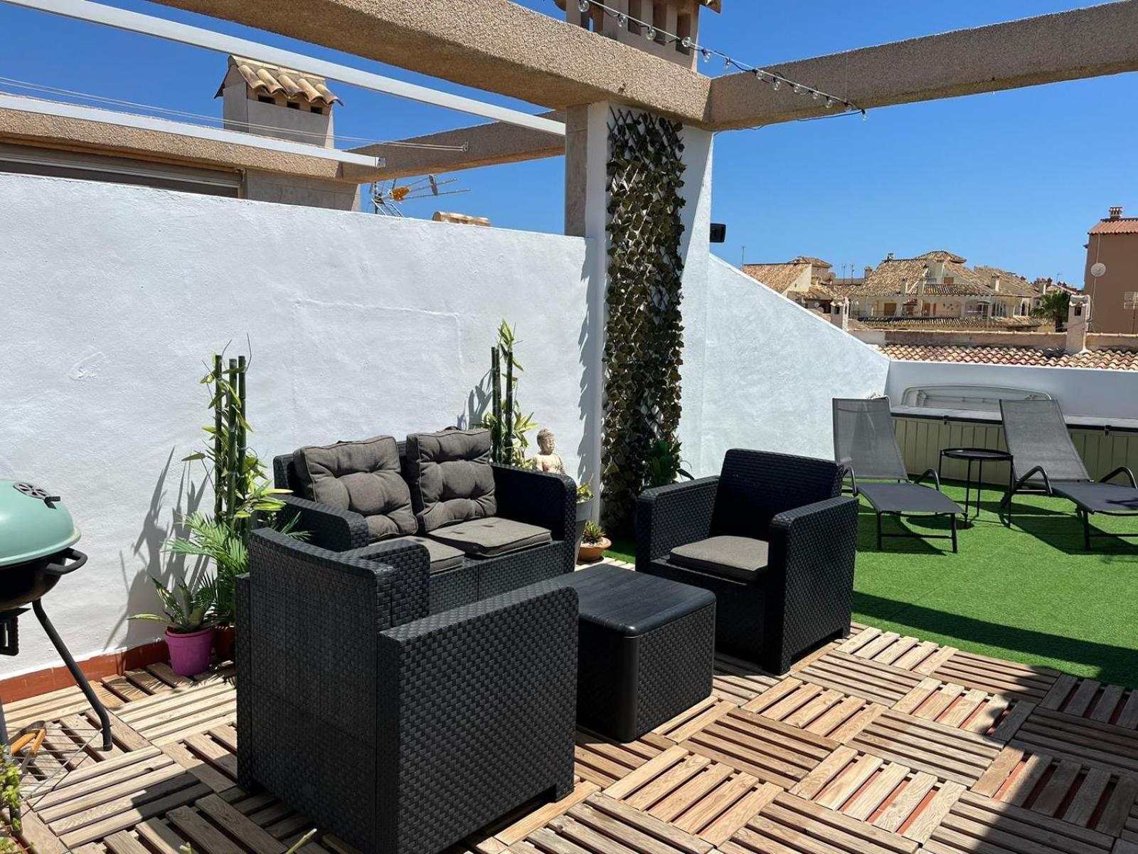 Przytulny Apartament 100M Od Plazy Torrevieja Kültér fotó
